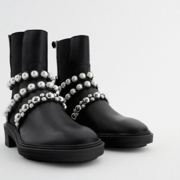 NWT RARE Luxury Winter Maximalist Zara Pearl Strap Genuine Leather Ankle Boots - Picture 4 of 17